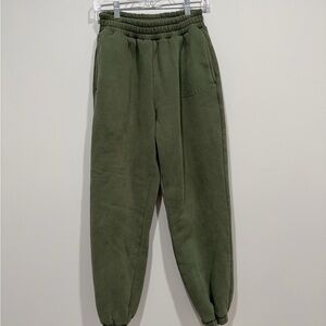 Comfrt Green Jogger Sweatpants